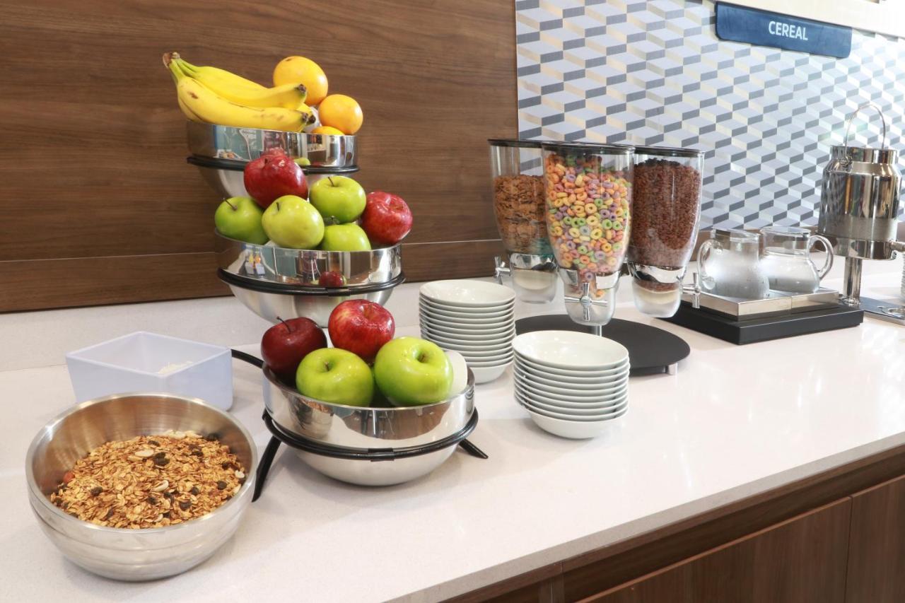 Holiday Inn Express - Monterrey - Fundidora By Ihg Dış mekan fotoğraf